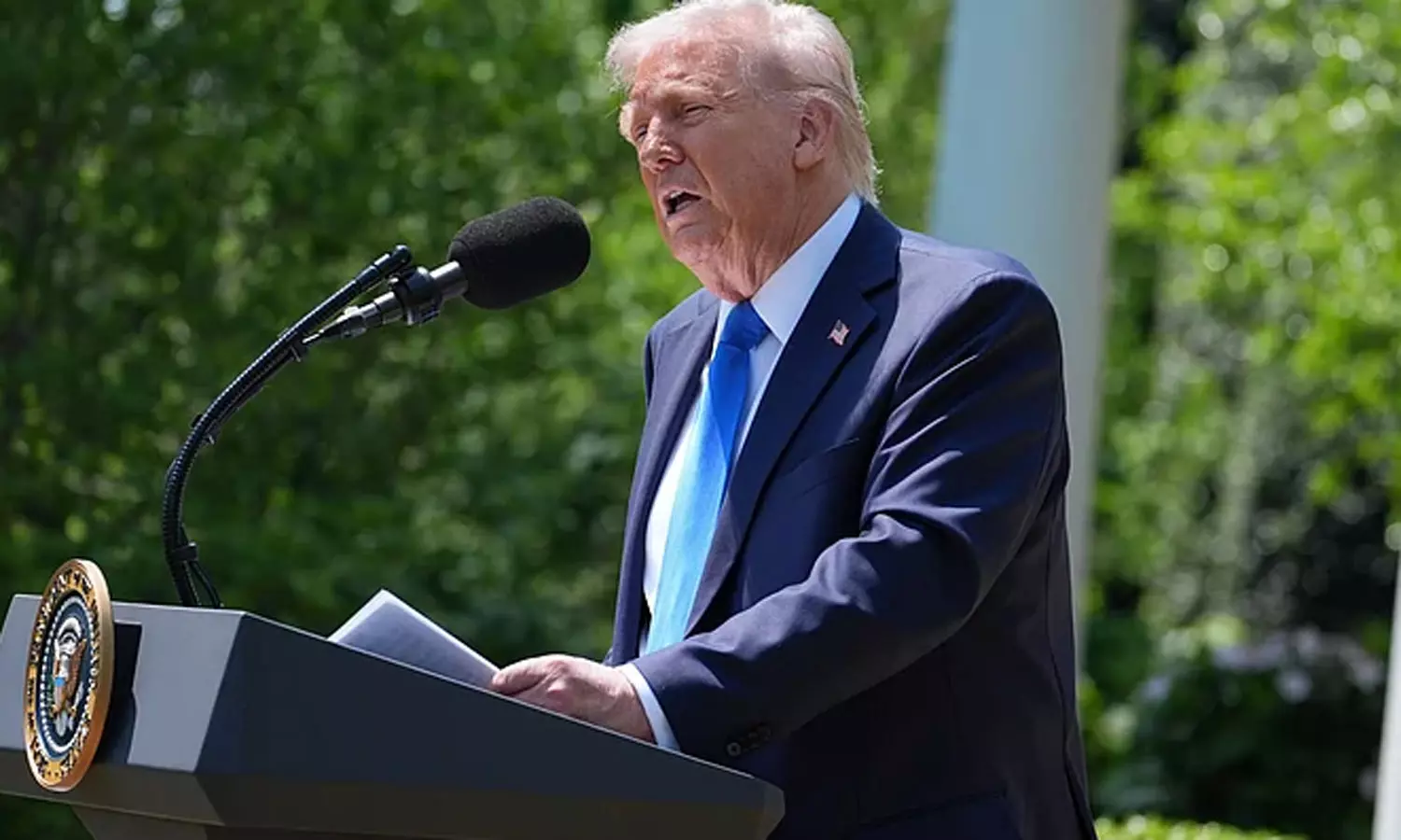 ஆப்கானிஸ்தானின் பக்ரம் விமானப்படைத்தளம் ஆக்கிரமிப்பு: சீனாவை எச்சரித்த அதிபர் டிரம்ப்