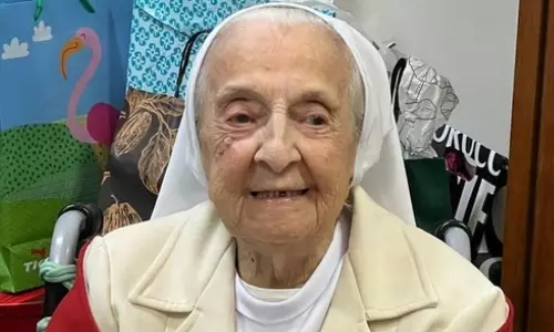 பிரேசிலை சேர்ந்த உலகின் மிக வயதான பெண்மணி உயிரிழப்பு..