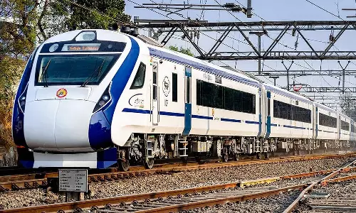 எழும்பூர்-நாகர்கோவில் இடையே செல்லும் வந்தே பாரத் ரெயிலில் கூடுதல் பெட்டிகள் இணைப்பு