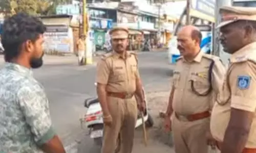 ஆபரேஷன் திரிசூலம் - ரவுடிகள் வீடுகளில் போலீசார் அதிரடி சோதனை