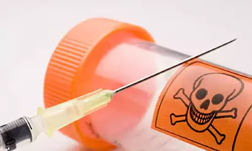 ஜிப்மர் டாக்டர் விஷ ஊசி போட்டு தற்கொலை- அடுத்தடுத்து பெற்றோர் இறந்ததால் விரக்தி