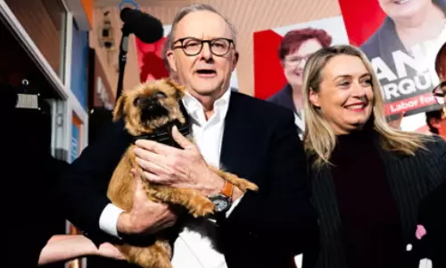 ஆஸ்திரேலியா தேர்தலில் ஆளும் தொழிலாளர் கட்சி வெற்றி.. மீண்டும் பிரதமர் ஆகிறார் அந்தோணி  அல்பனீஸ்