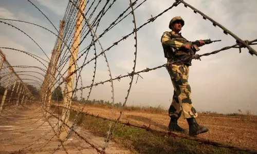 எல்லை தாண்டிய பாகிஸ்தான் ராணுவ வீரர் - கைது செய்த இந்தியா