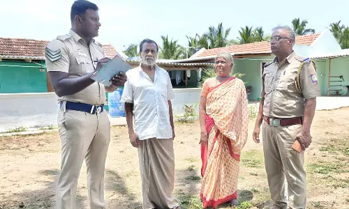 தம்பதி கொலை எதிரொலி: தோட்டத்து வீடுகளில் போலீசார் சோதனை