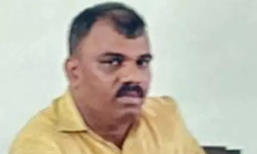 வண்டல் மண் எடுக்க லஞ்சம் வாங்கி கைதான பொதுப்பணித்துறை ஊழியர் ஜெயிலில் அடைப்பு