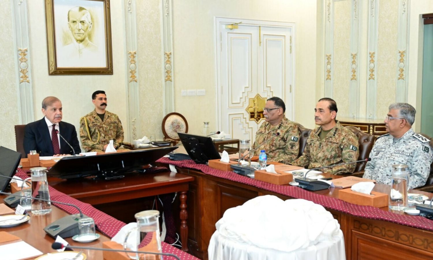 சர்வதேச சட்டங்களை மீறி இந்தியா தாக்குதல்.. உலக நாடுகளிடம் பாகிஸ்தான் முறையீடு சர்வதேச சட்டங்களை மீறி இந்தியா தாக்குதல்.. உலக நாடுகளிடம் பாகிஸ்தான் முறையீடு