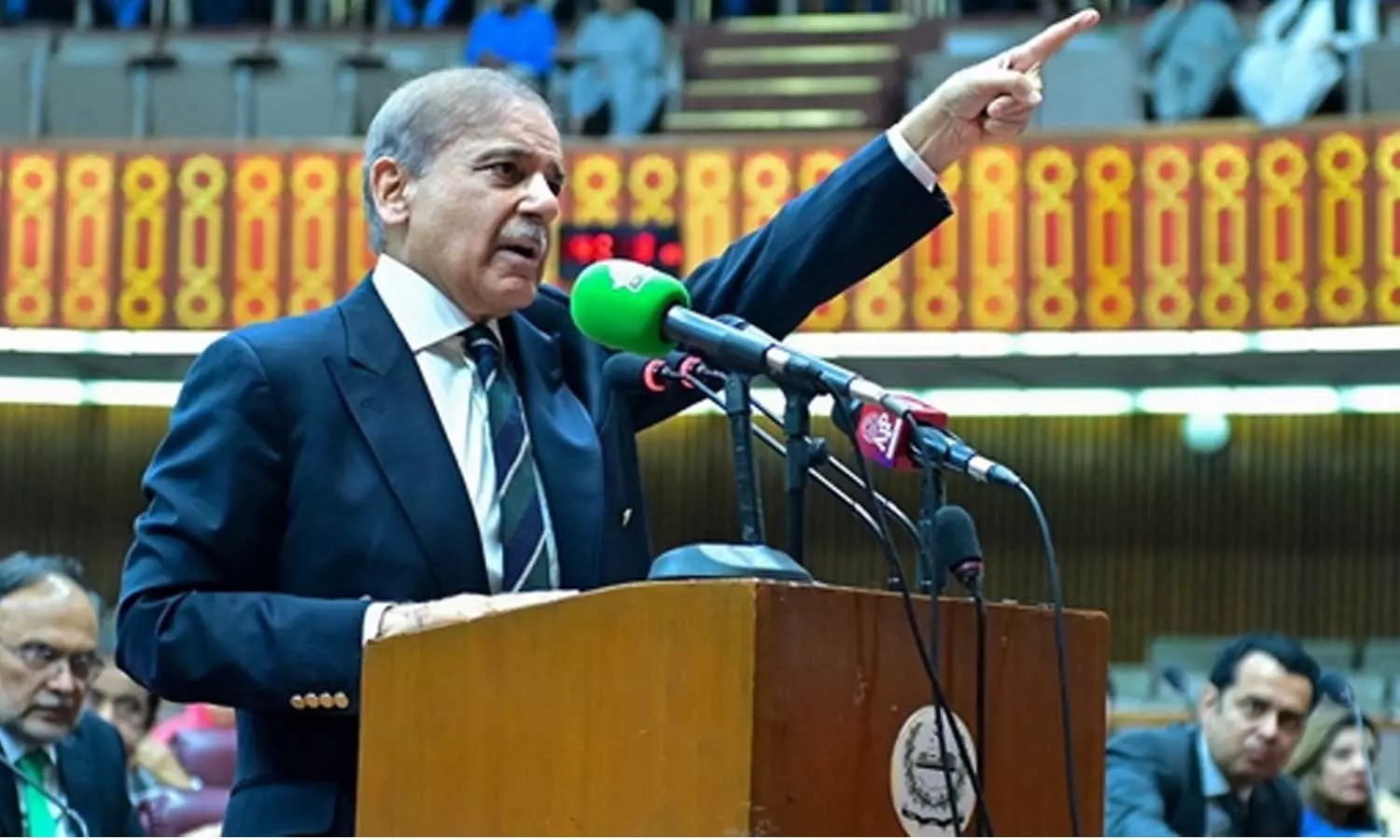 ஆபரேசன் சிந்தூர் : இந்தியாவுக்கு தக்க பதிலடி கொடுப்போம் - பாகிஸ்தான் பிரதமர் ஆபரேசன் சிந்தூர் : இந்தியாவுக்கு தக்க பதிலடி கொடுப்போம் - பாகிஸ்தான் பிரதமர்