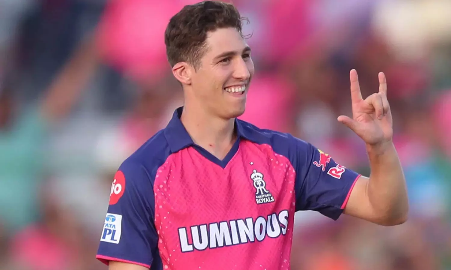 சந்தீப் சர்மாவுக்கு பதில் இவர்: ராஜஸ்தான் அணியில் இணையும் நன்ரே பர்கர்