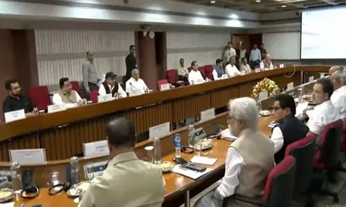 ஆபரேசன் சிந்தூர் தொடர்பாக டெல்லியில் அனைத்துக் கட்சி கூட்டம் தொடங்கியது