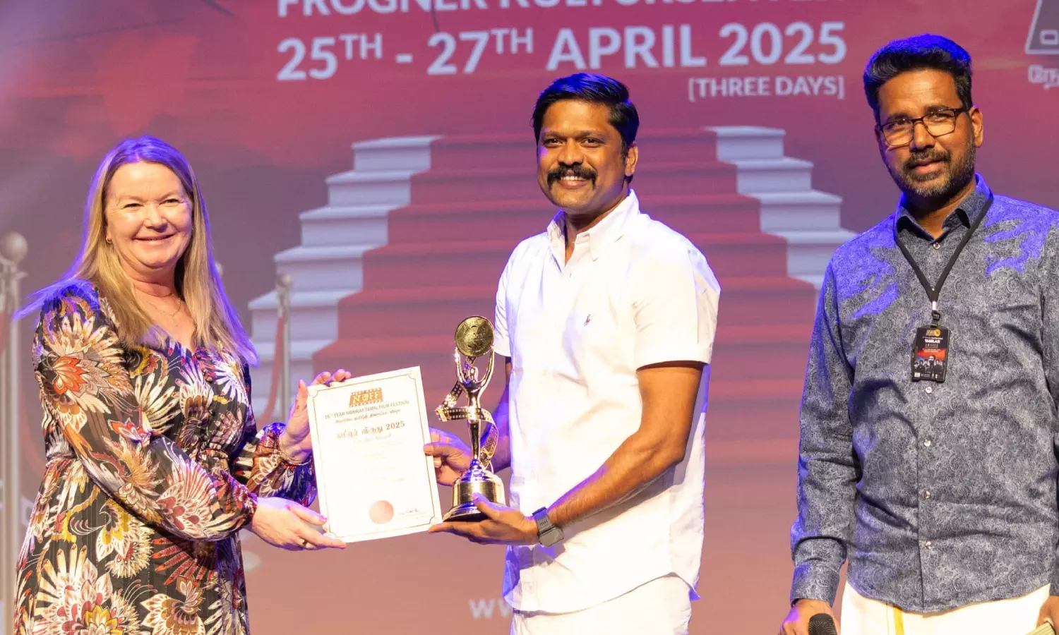 நோர்வே திரைப்பட விழாவில் விருது வென்ற நடிகர் சௌந்தரராஜா நோர்வே திரைப்பட விழாவில் விருது வென்ற நடிகர் சௌந்தரராஜா