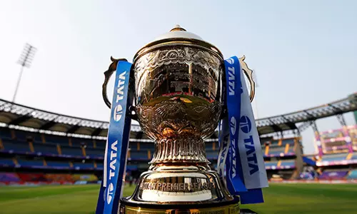 இந்தியா- பாகிஸ்தான் பதற்றம் எதிரொலி: ஐ.பி.எல். போட்டிகள் ஒத்திவைப்பு