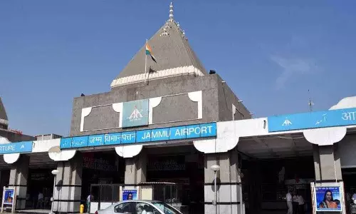 இந்தியா- பாகிஸ்தான் இடையே பதற்றம்: 14ஆம் தேதி வரை 24 விமான நிலையங்கள் மூடல்