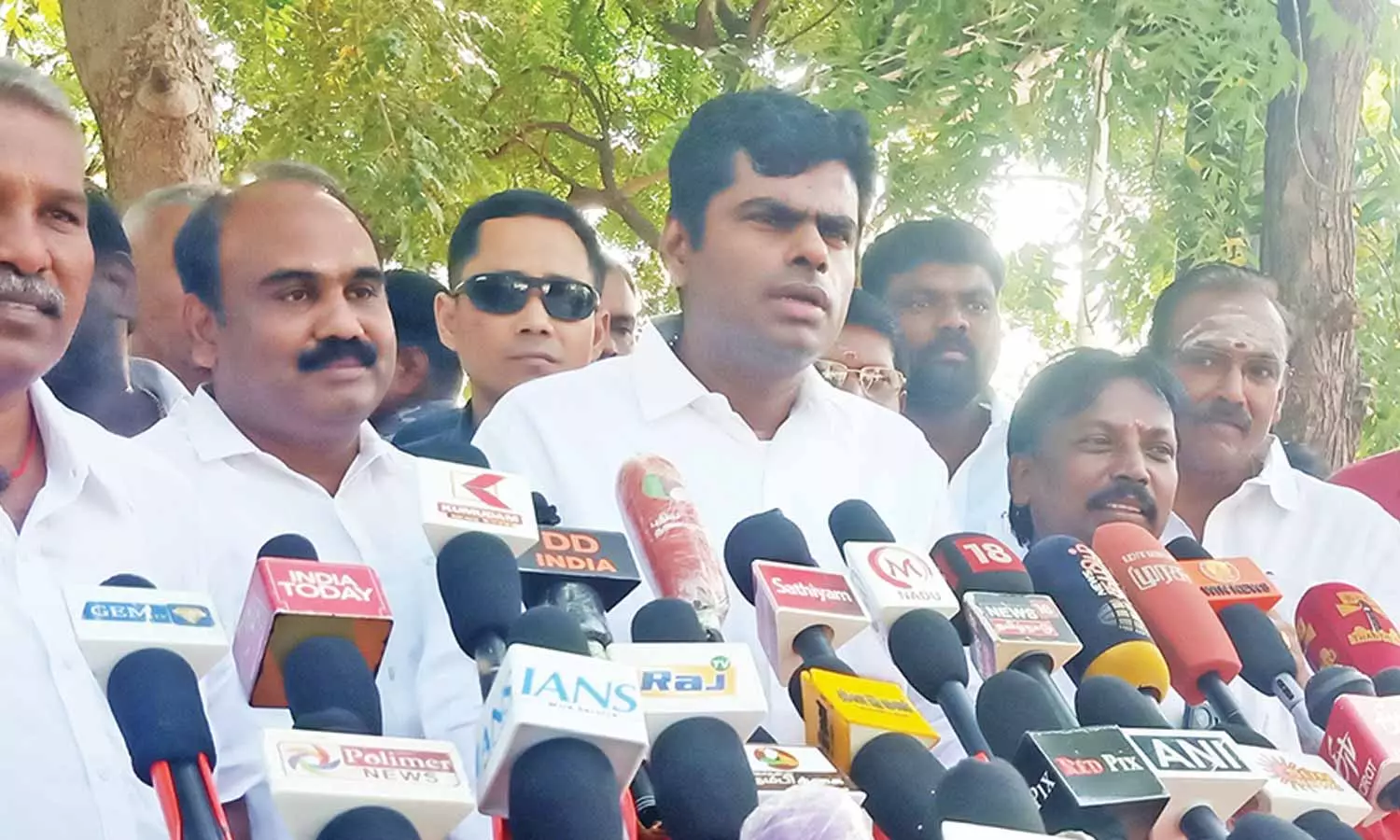 நாம் நினைத்தால் பாகிஸ்தானை உலக வரைபடத்தில் இல்லாமல் ஆக்க முடியும்- அண்ணாமலை ஆவேசம் நாம் நினைத்தால் பாகிஸ்தானை உலக வரைபடத்தில் இல்லாமல் ஆக்க முடியும்- அண்ணாமலை ஆவேசம்