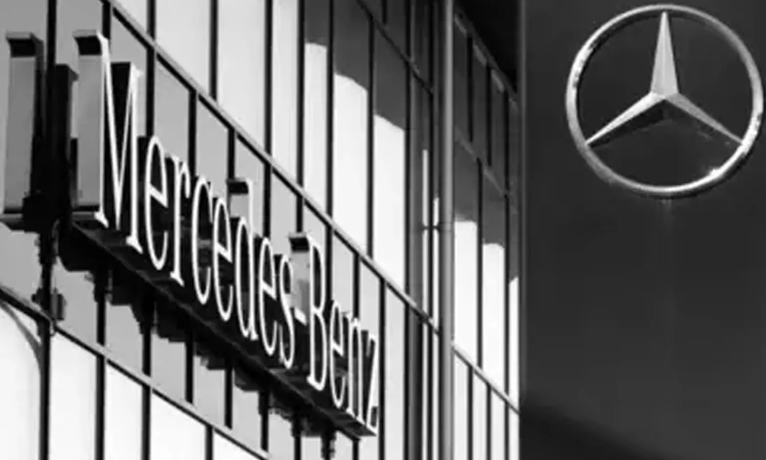 கார்களின் விலைகளை உயர்த்துகிறோம் - குண்டை தூக்கிப் போட்ட மெர்சிடிஸ் பென்ஸ்