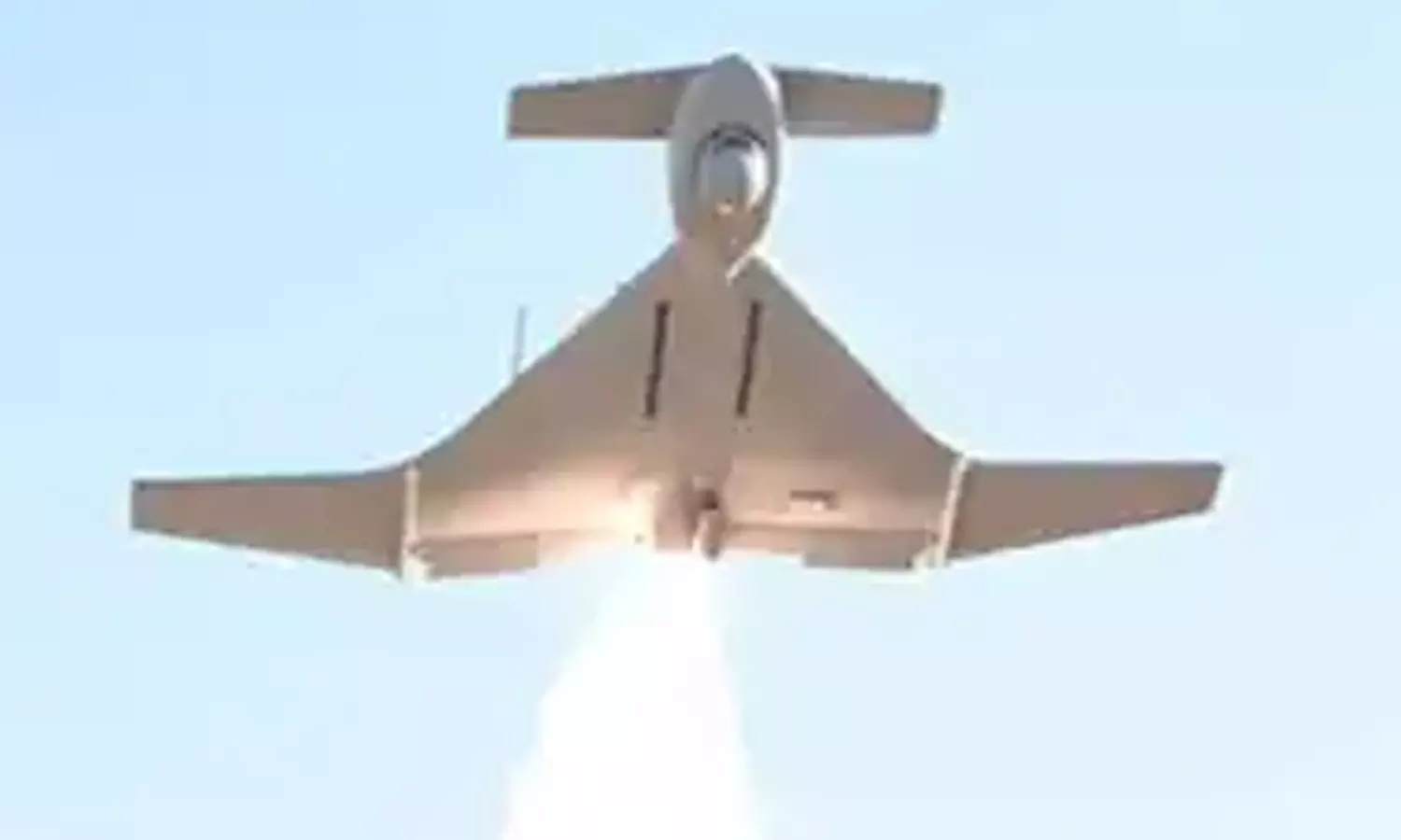 பாகிஸ்தான் ஏவிய தற்கொலை ட்ரோன்கள் இடைமறித்து அழித்த இந்திய ராணுவம் பாகிஸ்தான் ஏவிய தற்கொலை ட்ரோன்கள் இடைமறித்து அழித்த இந்திய ராணுவம்