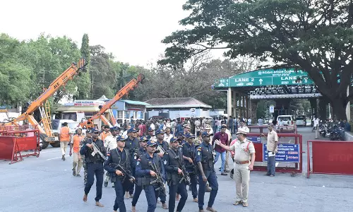 இந்தியா-பாகிஸ்தான் போர் பதற்றம் காரணமாக திருப்பதி மலையில் பலத்த போலீஸ் பாதுகாப்பு