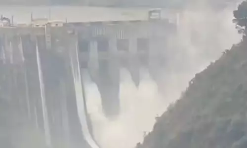 செனாப் நதி தண்ணீரை திறந்து விட்ட இந்தியா