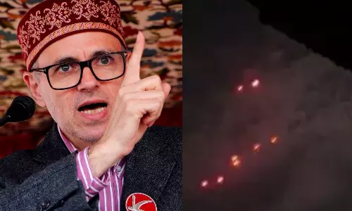 சண்டை நிறுத்த ஒப்பந்தத்தை மீறும் பாகிஸ்தான்? ஸ்ரீநகர் உள்ளிட்ட இடங்களில் பயங்கர வெடிச்சத்தம்- காஷ்மீர் முதல்வர் ஆவேசம்