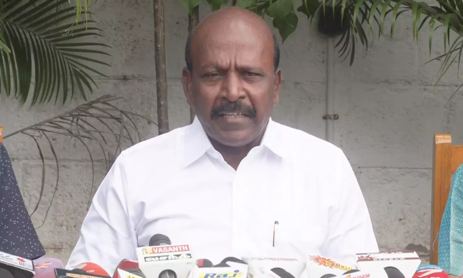 எடை குறைவாக பிறக்கும் குழந்தைகளை பராமரிக்க மருத்துவ காப்பீடு திட்டம் விரைவில் வர உள்ளது- அமைச்சர் பேச்சு எடை குறைவாக பிறக்கும் குழந்தைகளை பராமரிக்க மருத்துவ காப்பீடு திட்டம் விரைவில் வர உள்ளது- அமைச்சர் பேச்சு