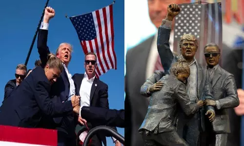 ஓவல் மாளிகையில் தனக்கு தானே சிலை வைத்த டிரம்ப்