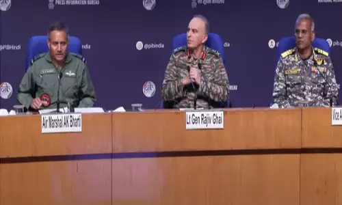 ஆபரேஷன் சிந்தூர்: இந்திய ராணுவத்தின் அடுத்த கட்ட நடவடிக்கை என்ன? முப்படை அதிகாரிகள் விளக்கம்