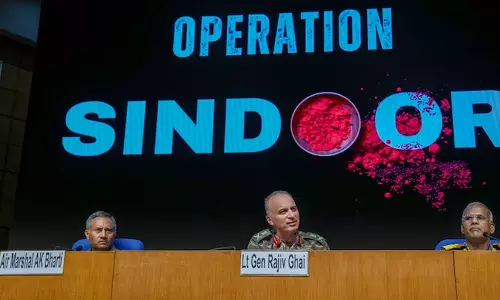 இந்தியா -பாகிஸ்தான் பேச்சுவார்த்தை இன்று மாலைக்கு ஒத்திவைப்பு