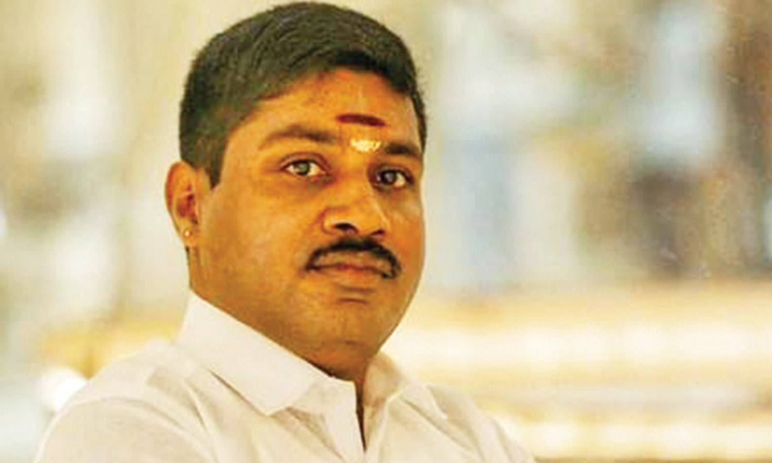 வடிவேலு காமெடி காட்சியை போல தெருவை காணவில்லை என கலெக்டர் அலுவலகத்தில் ஜி.பி.முத்து புகார்