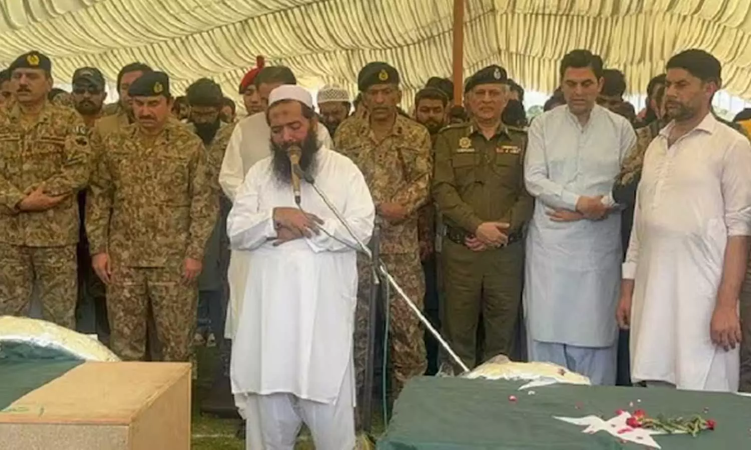 அவர் பயங்கரவாதி அல்ல, சாதாரண மனிதர் - இறுதிச்சடங்கில் பங்கேற்றது குறித்து பாகிஸ்தான் விளக்கம்