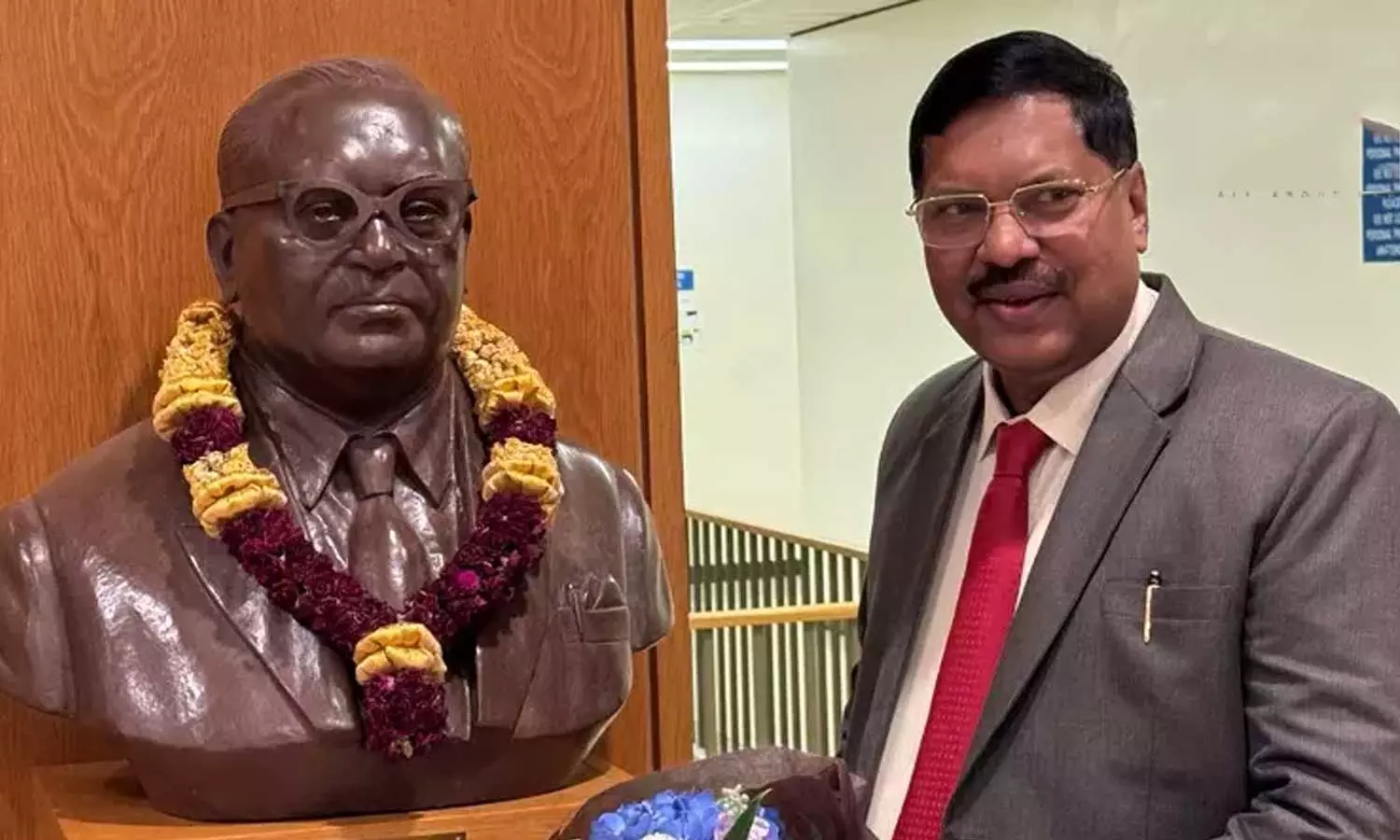 பட்டியலின பிரிவை சேர்ந்த 2வது உச்சநீதிமன்ற தலைமை நீதிபதி என்ற பெருமையை பெற்றார் பி.ஆர்.கவாய்