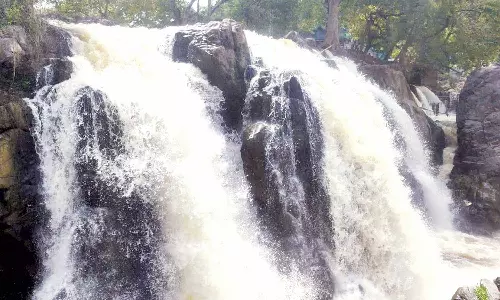ஒகேனக்கல்லுக்கு நீர்வரத்து 5 ஆயிரம் கனஅடியாக அதிகரிப்பு