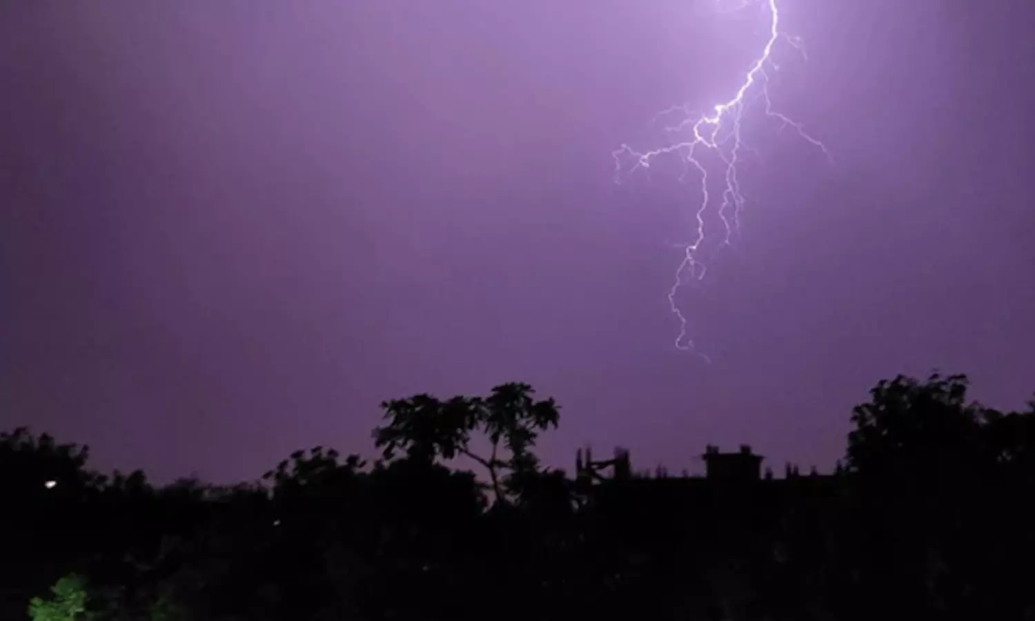 ஒடிசாவில் மின்னல் தாக்கியதில் 9 பேர் பலி