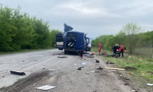 நேருக்குநேர் அமைதி பேச்சுவார்த்தை நடைபெற்ற நிலையில் உக்ரைன் மீது ரஷியா தாக்குதல்: 9 பேர் உயிரிழப்பு