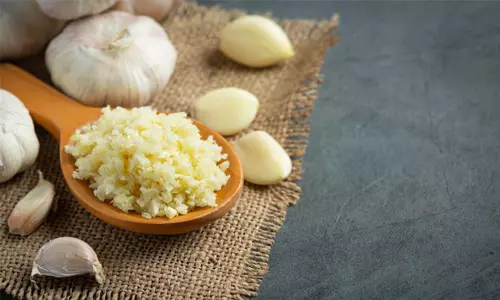 பூண்டு தரும் ஆச்சரியமான அழகு ரகசியங்கள்