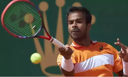 பிரெஞ்சு ஓபன்: முதல் தகுதிச்சுற்றில் இந்தியாவின் சுமித் நாகல் வெற்றி