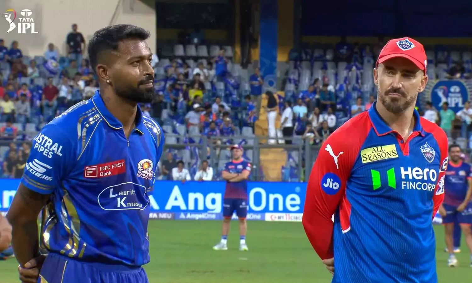 ஐபிஎல் 2025: மும்பைக்கு எதிராக டெல்லி கேப்பிட்டல்ஸ் டாஸ் வென்று பந்து வீச்சு தேர்வு