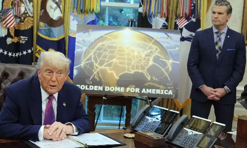 விண்வெளியில் ஆயுதங்களை குவிக்கும் அமெரிக்கா.. கோல்டன் டோம் திட்டத்தை அறிவித்த டிரம்ப்