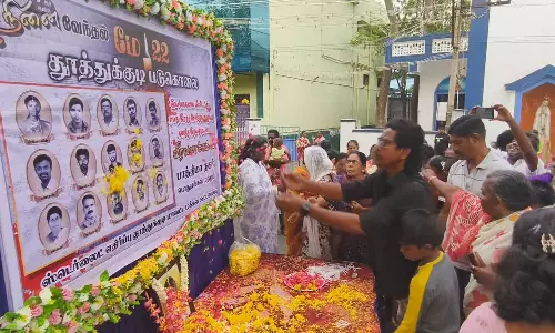7-ம் ஆண்டு நினைவு தினம் - தூத்துக்குடி துப்பாக்கி சூட்டில் பலியானவர்களுக்கு அஞ்சலி