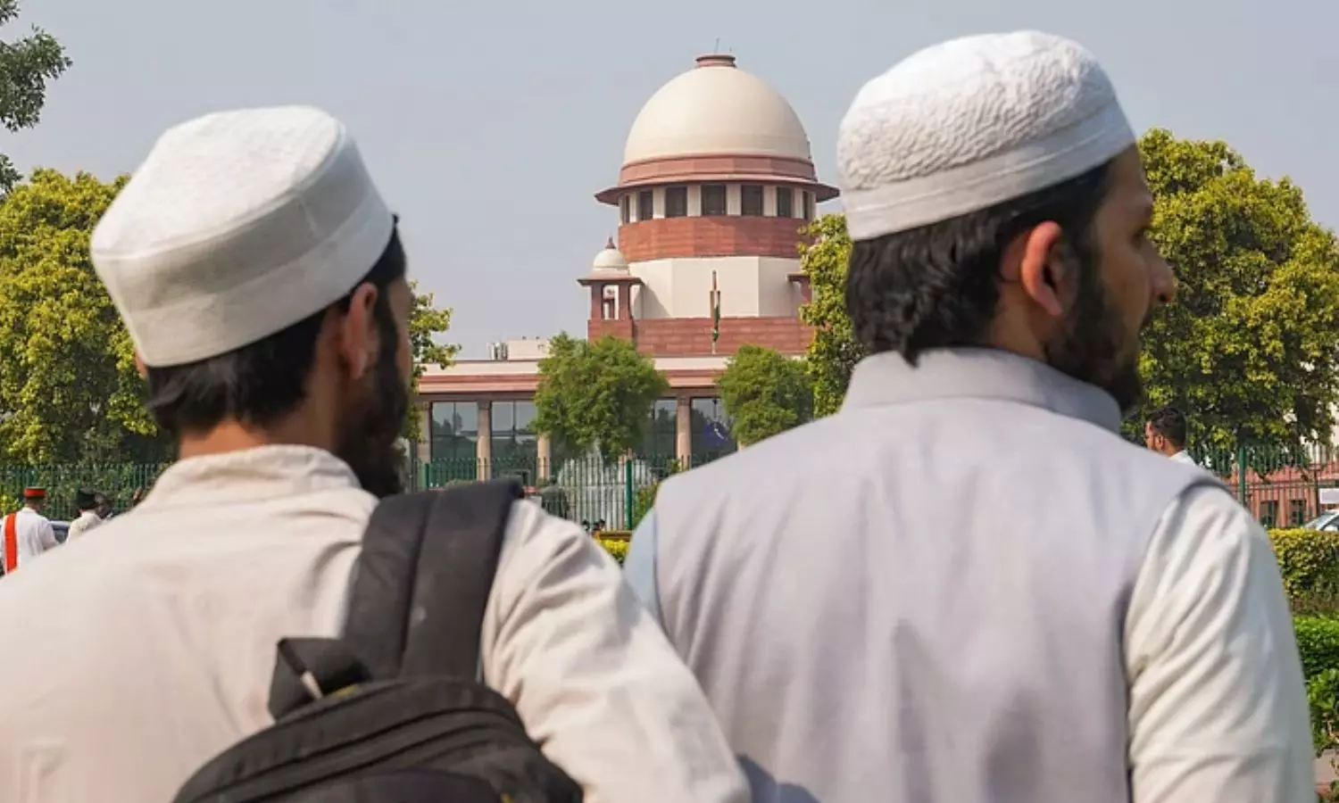 வக்பு வழக்கு: பரபரப்பு இருதரப்பு வாதங்கள் நிறைவு - இடைக்கால தடை குறித்த தீர்ப்பு ஒத்திவைப்பு