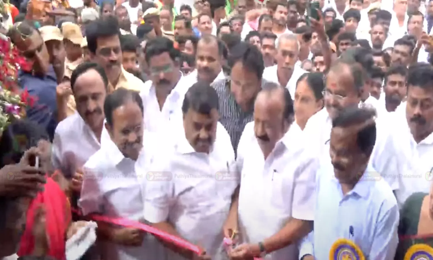 ஏற்காடு 48வது கோடை விழா- மலர் கண்காட்சி: அமைச்சர்கள் தொடங்கி வைத்தனர்