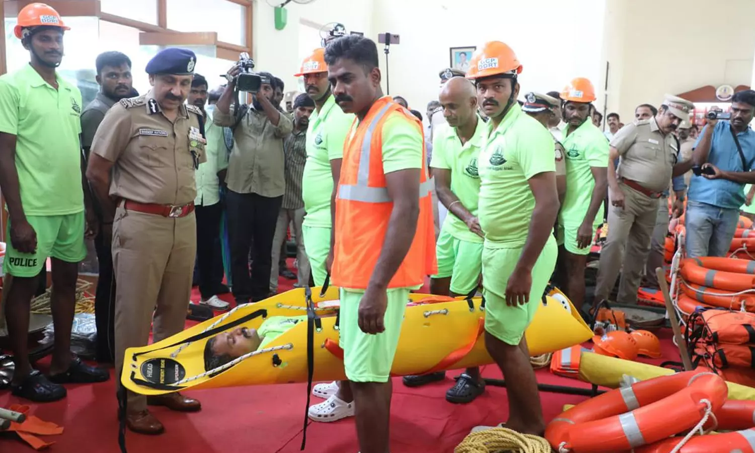 கோவை, நீலகிரி மாவட்டங்களுக்கு ரெட் அலர்ட்- விரையும் 3 மாநில பேரிடர் மீட்புப்படை