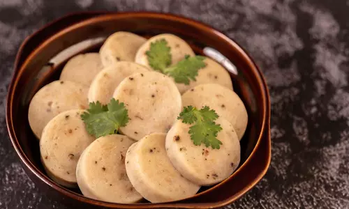 ஆரோக்கியமா... சுவையா... சுரைக்காய் இட்லி செய்யலாம் வாங்க...