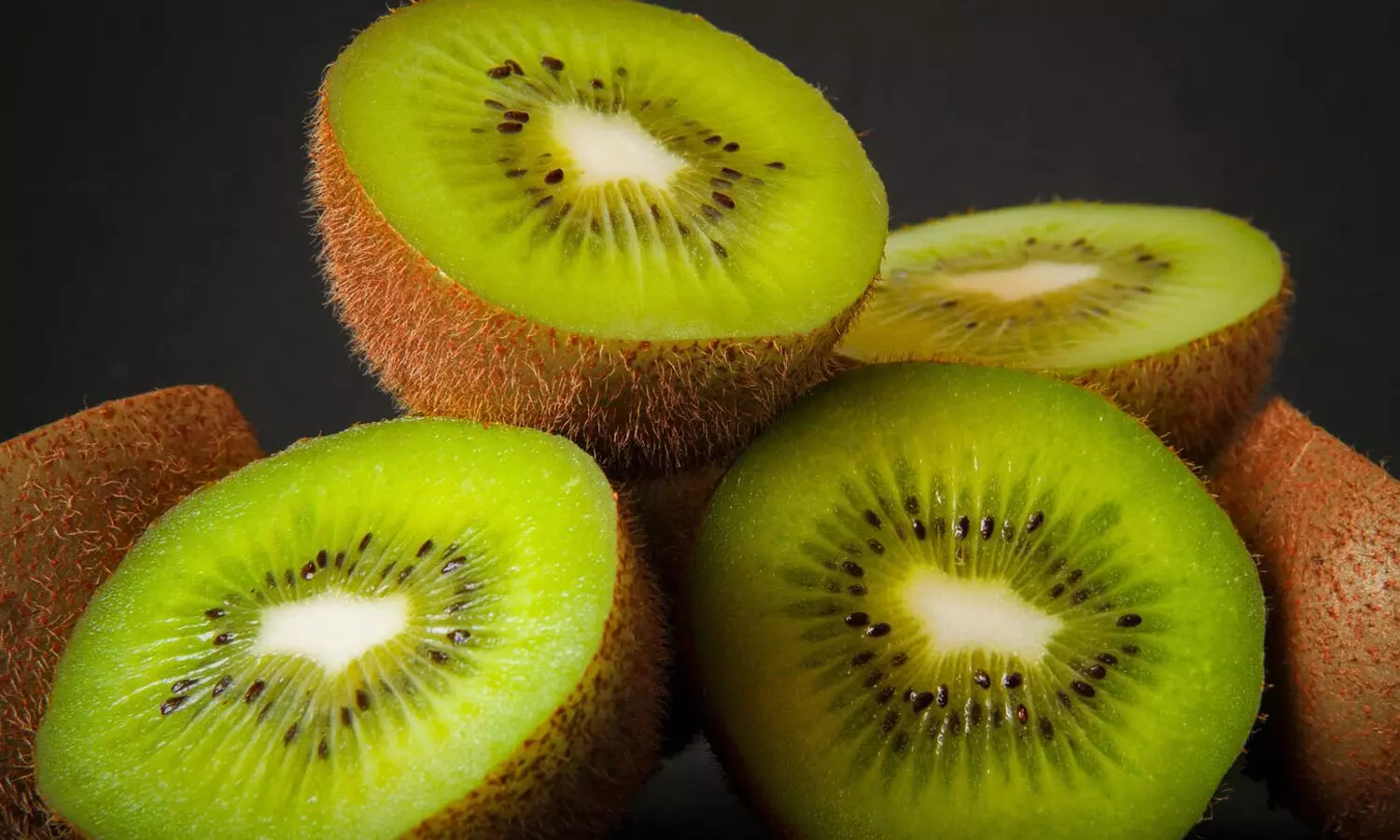 கிவி பழம் சாப்பிடுவதால் ஏற்படும் நன்மைகள் கிவி பழம் சாப்பிடுவதால் ஏற்படும் நன்மைகள்