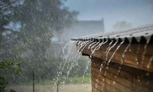 பருவமழை எதிரொலி - 4 மாவட்டங்களில் மிக கனமழைக்கு வாய்ப்பு