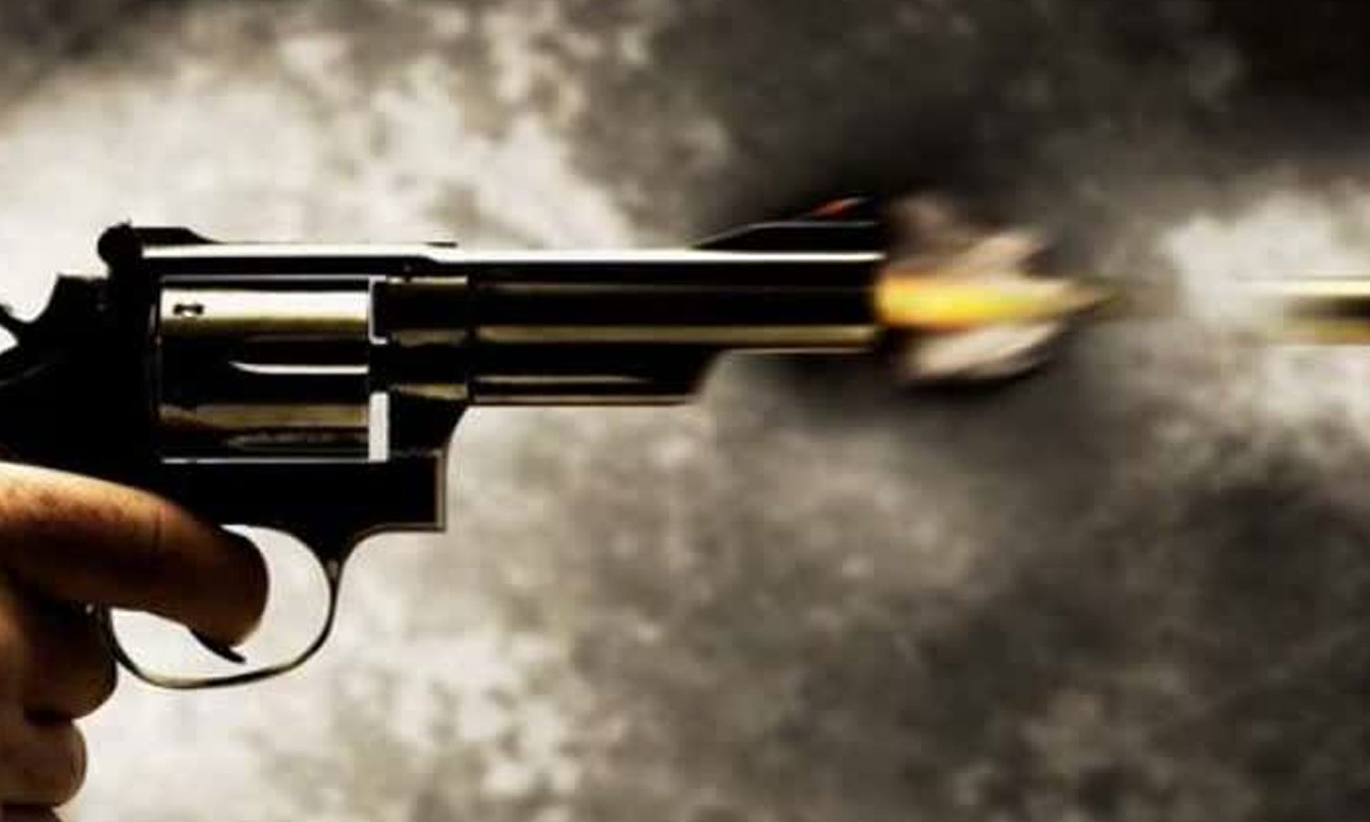 நாகையில் பெண் காவலர் துப்பாக்கியால் சுட்டு தற்கொலை- போலீசார் விசாரணை