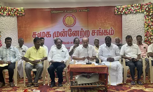 திண்டிவனத்தில் பா.ம.க. சமூக முன்னேற்ற சங்க ஆலோசனை கூட்டம்- டாக்டர் ராமதாஸ் பங்கேற்பு