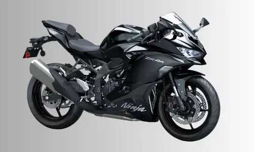 பைக்கிற்கு ரூ.40,000 தள்ளுபடி அறிவித்த கவாசகி