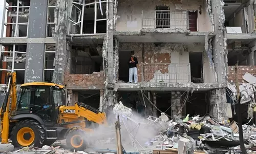 அமெரிக்காவின் மவுனம் புதினுக்கு ஊக்கமளிக்கிறது: அதிபர் ஜெலன்ஸ்கி ஆவேசம்