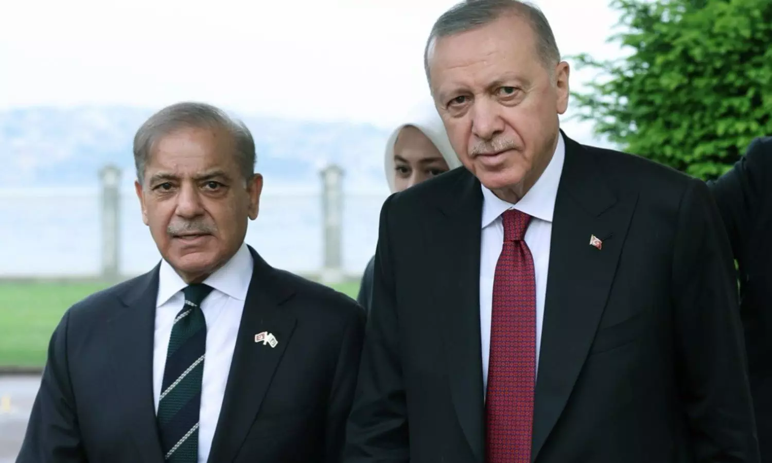 ஆபத்தில் உதவிய அன்பு சகோதரர்.. துருக்கி அதிபரை நேரில் சந்தித்து பாகிஸ்தான் பிரதமர் முக்கிய ஆலோசனை!