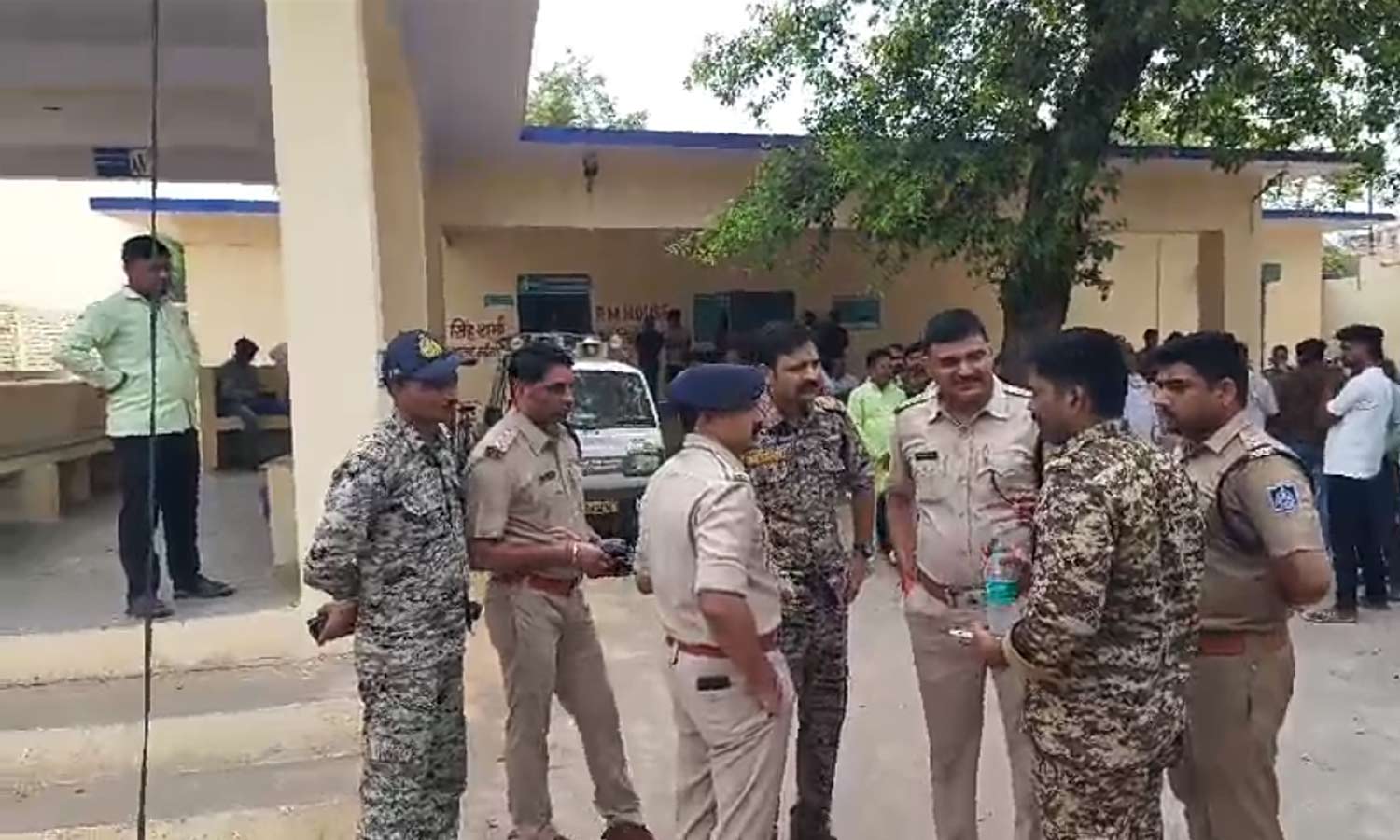 ம.பி.யில் மதுபானம் விற்பது தொடர்பாக இரண்டு கும்பலுக்கு இடையே மோதல்: 2 பேர் சுட்டுக்கொலை