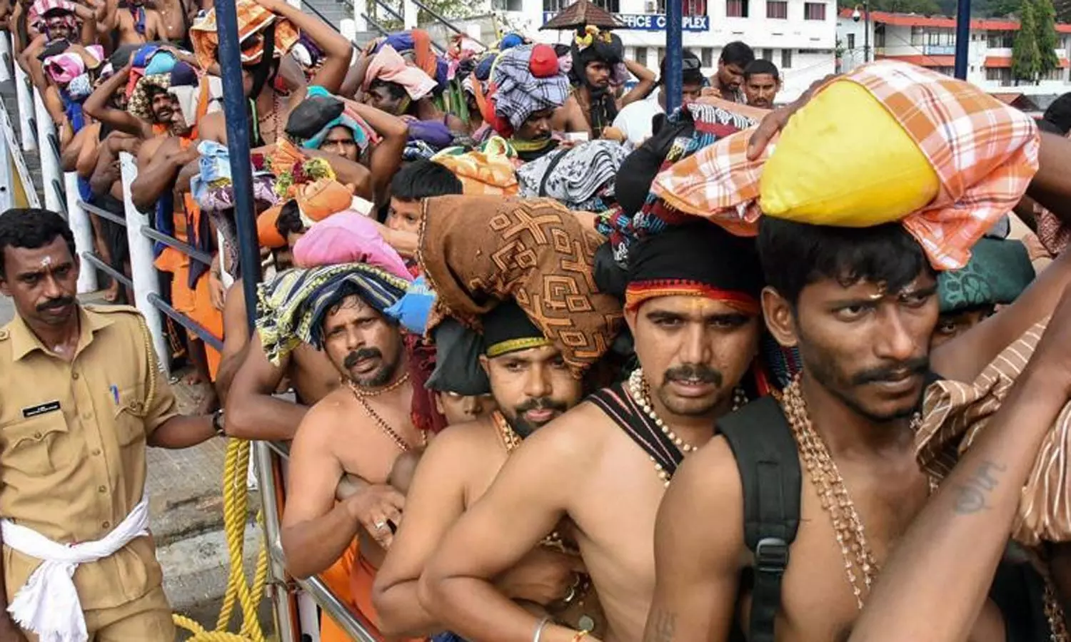 சபரிமலைக்கு வரும் பக்தர்களின் வசதிக்காக நிலக்கல்லில் நவீன சிறப்பு மருத்துவமனை- வீணா ஜார்ஜ்